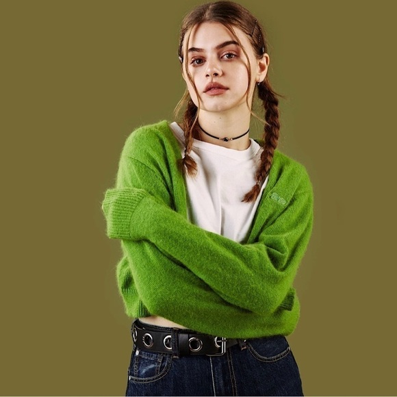 UNIF Liv Cropped Cardigan V Neck Button Front Alpaca Blend Sweater Green XS - Picture 5 of 16